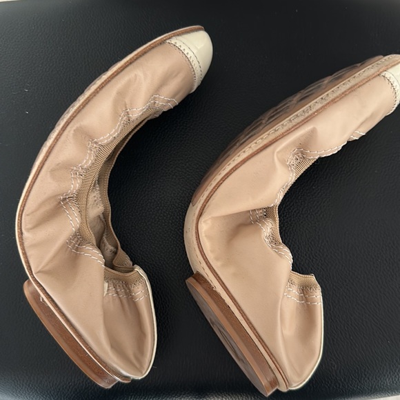 Chanel flats. Two tone (Beize/Cream) - Picture 4 of 8